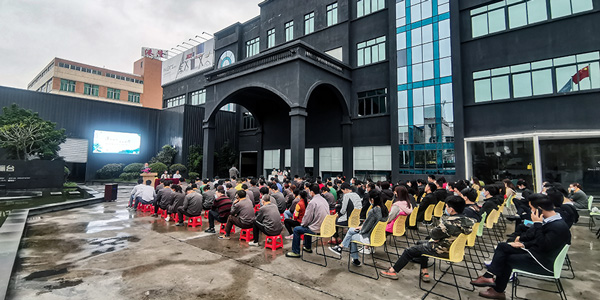 中山辦公家具廠家?，斒艘吆髥T工關(guān)懷活動(dòng)花絮